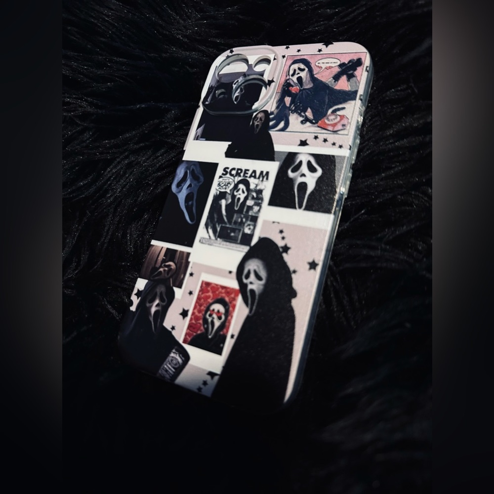 SCREAM IPHONE CASE